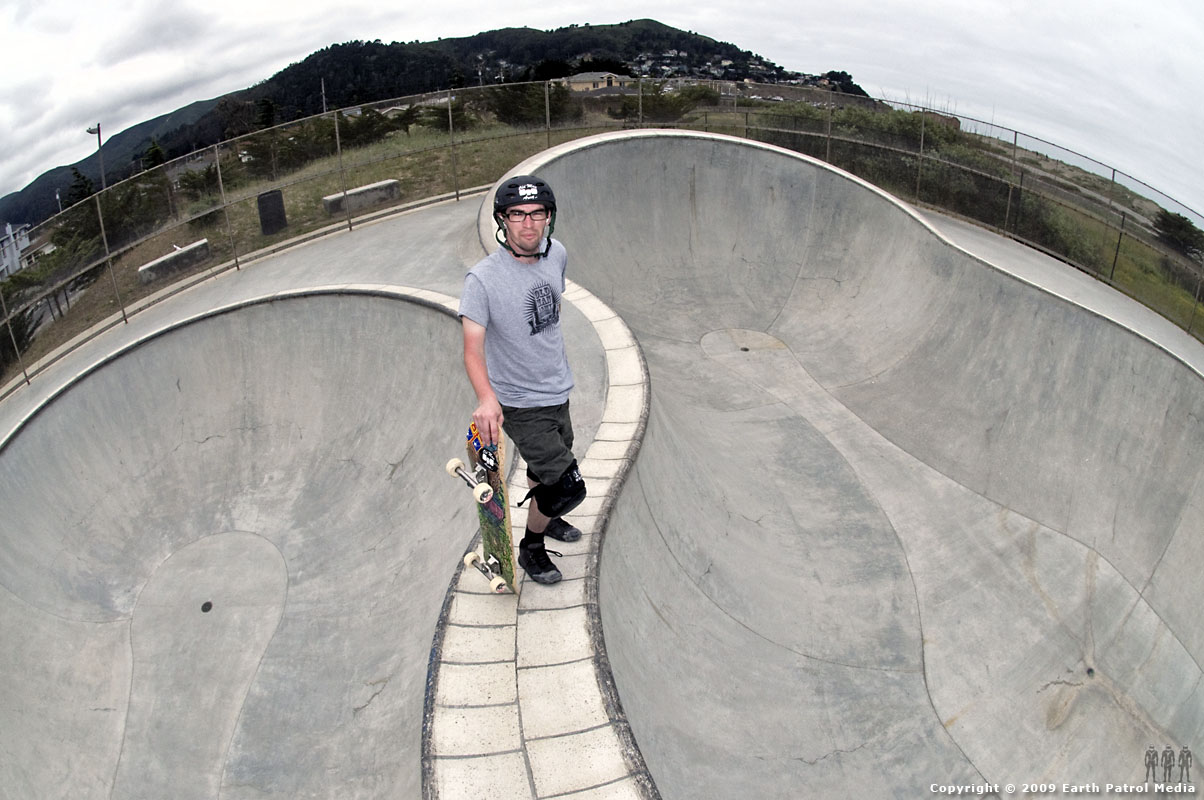 Shawn - Standing Coping Block Spine @ Pacifica